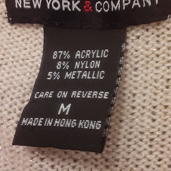 New York & company gold v-neck sweater - Picture 6 of 7